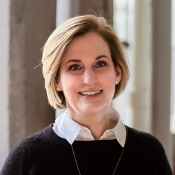 1. Lori Mitchell.jpg